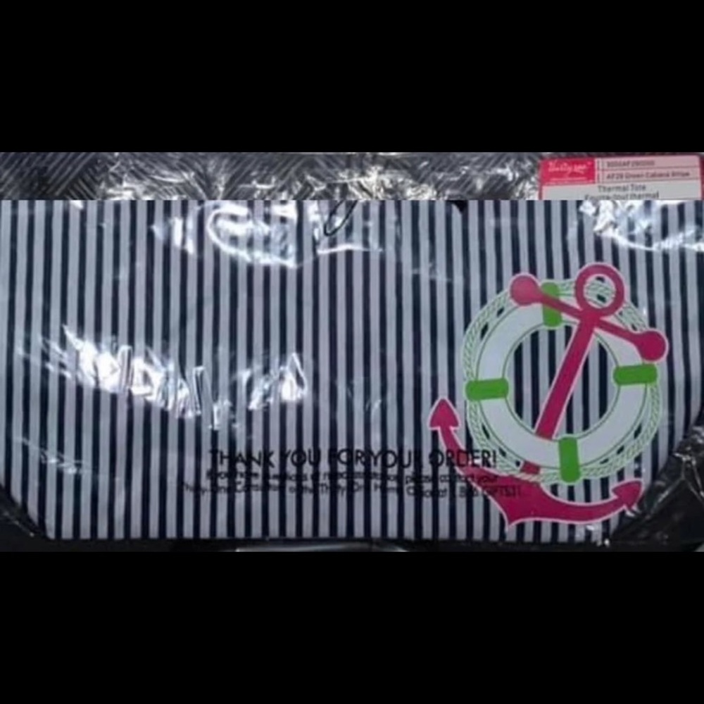 Thermal tote by Thirty One